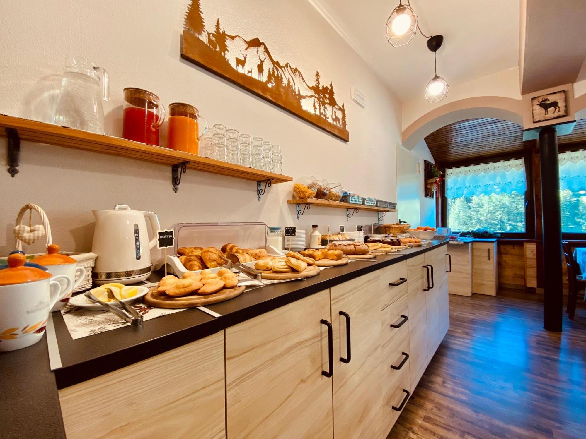 קלאבייר Hotel Piccolo Chalet מראה חיצוני תמונה